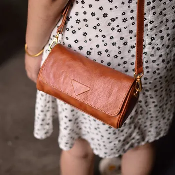 Кожаная корейская версия маленькой кожаной сумки AETOO, женская текстурная сумка через плечо, сумка-подушка в иностранном стиле, повседневная одноместная