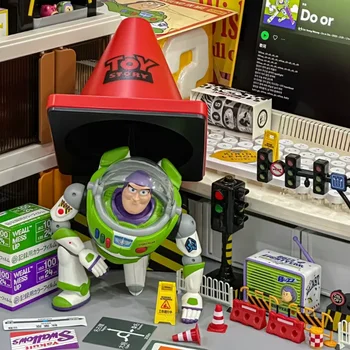 Оригинальная фигурка Базза Лайтера Disney Toy Story Серия Buzz Lightyear Roadblock Light Коллекция игрушек для освещения Рождественский подарок 3